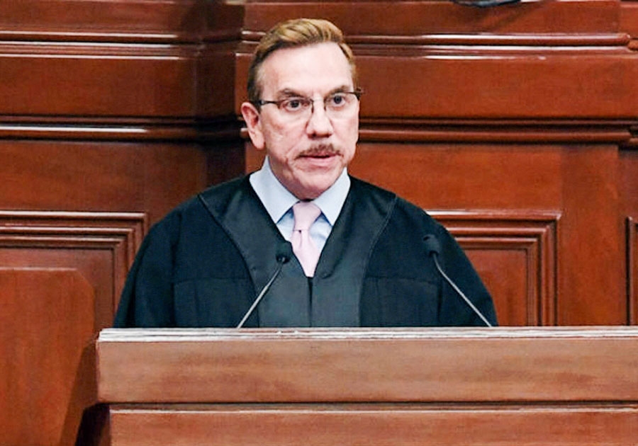 Ministro Laynez Potisek Aboga por Mérito y Ética en la Carrera Judicial