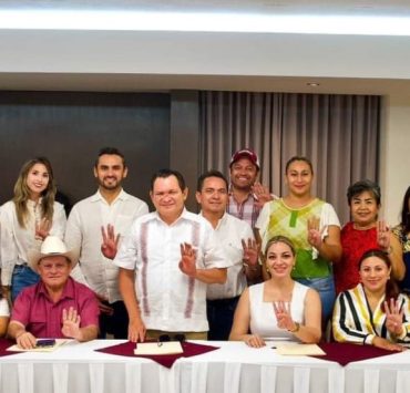 Huacho se reunió con los diputados locales de la 4T que salieron victoriosos