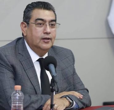 Gobernador de Puebla Lamenta Incidente Fatal en Totalco, Veracruz y Llama al Diálogo y la Transparencia