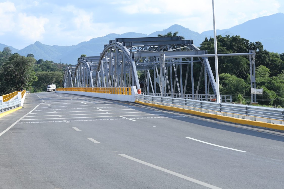 Inauguran Supercarretera Ciudad Valles-Tamazunchale AMLO, Sheinbaum y Gallardo
