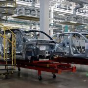 Aranceles frenan inversión